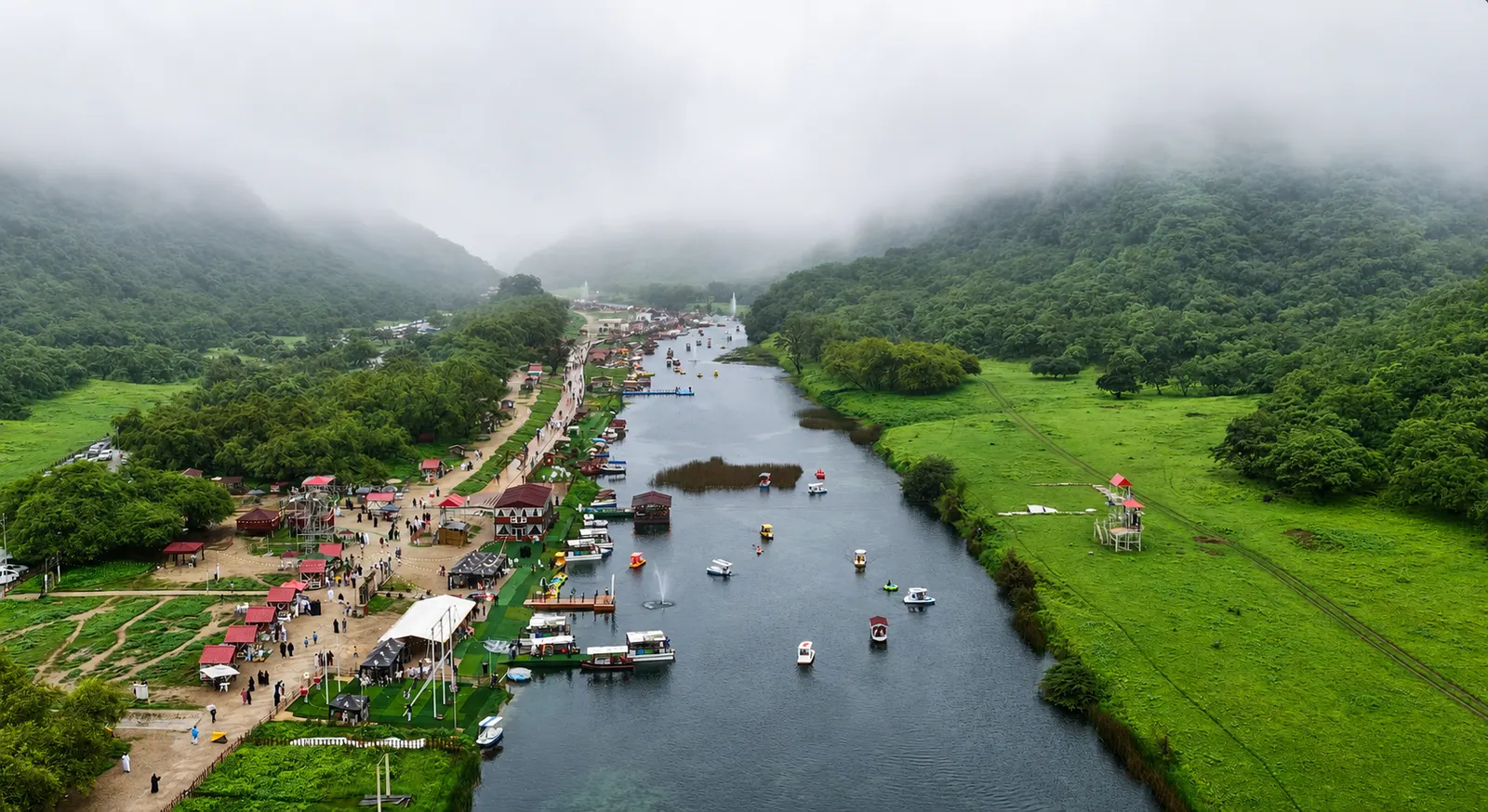 Dubai to Salalah by Car: Route, Distance, Border Requirements & Road Trip Guide
